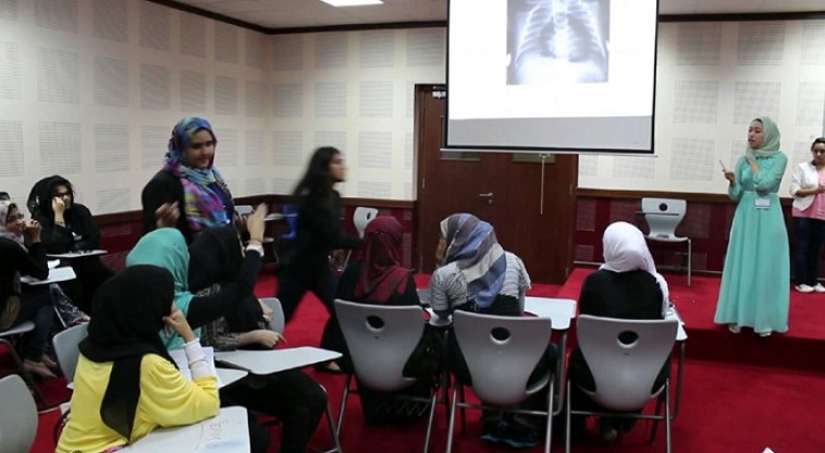 Образование для женщин в Арабских Эмиратах