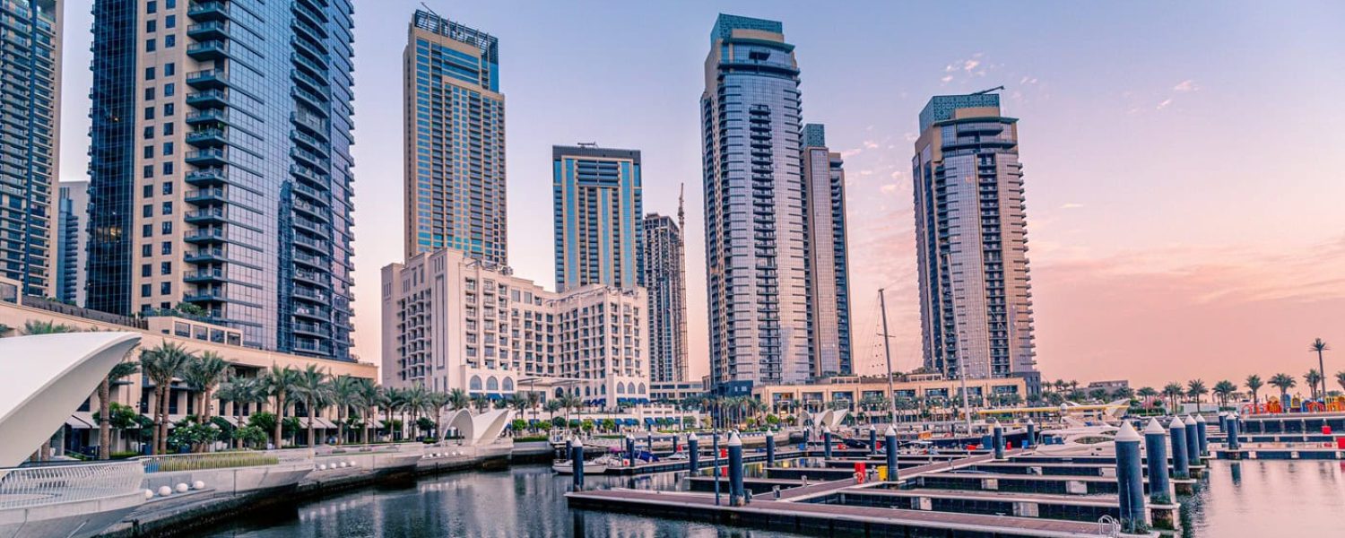 Modern Dubai skyline showing the benefits of living in Dubai