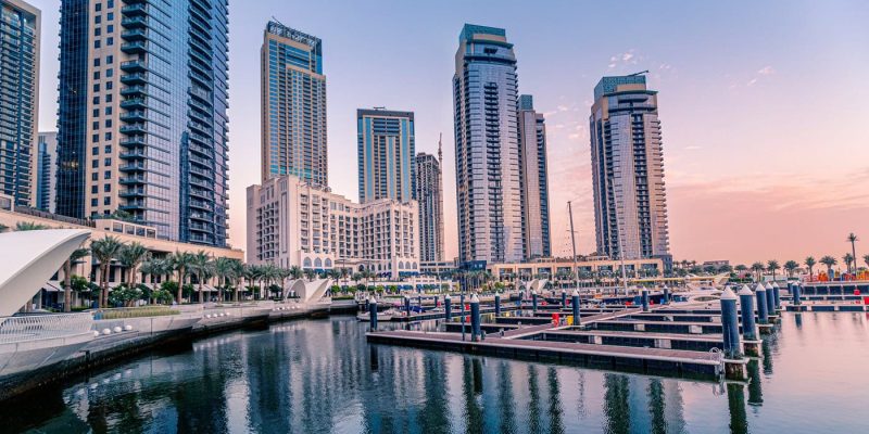 Modern Dubai skyline showing the benefits of living in Dubai